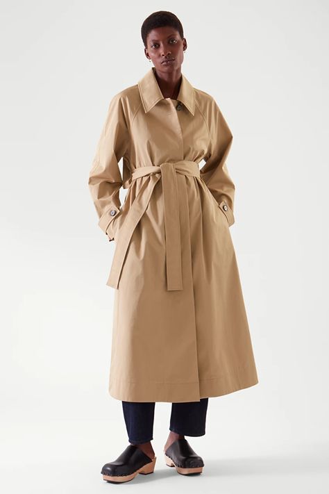 Trench Coat Plus Size, Oversized Trench, Coat Plus Size, Oversized Trench Coat, Lambskin Jacket, Fall Wardrobe Essentials, Timeless Wardrobe Staples, Wardrobe Edit, Women's Coats