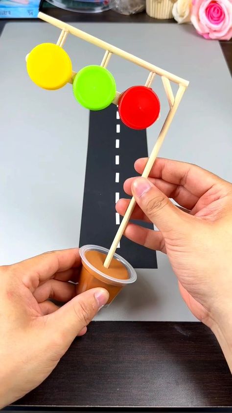 Let's make a traffic light in a few simple steps, and teach children how to identify traffic lights! #parentchild #handmade #handmadediy #kindergarten #handmade #educational #toys paper craft ideas | paper craft ideas | paper craft ideas · Original audio Traffic Light Activity For Kids, Traffic Light Crafts For Kids, Traffic Light Craft, Craft Ideas Paper, Stitch Family, Cross Stitch Family, Lucky Wallpaper, Light Activities, Kindergarten Learning Activities