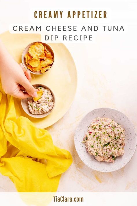 Tuna or salmon dip recipe. Tuna Dip, Sauces And Dips, Savory Snack Recipes, Creamy Salmon, Salmon Dip, Cream Cheese Dips, Breadsticks, Dip Recipe, Savory Snacks