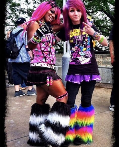 Scene Outfits Colorful, Scene Core Outfit, Scene Queen Aesthetic, Scenecore Fashion, Scene Outfits 2000s, Scenecore Clothes, Scenecore Outfit, Scene Kid Aesthetic, Scene Kid Fashion