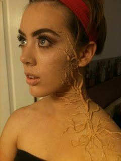 Liquid Latex can do amazing things in costuming! Liquid Latex Makeup, Neck Veins, Haunted House Makeup, Makeup Zombie, Cool Makeup, Creepy Makeup, Makeup Effects, Prosthetic Makeup, Liquid Latex