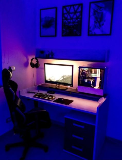 Gaming Room Wall Decor, Bedroom Gaming Room, Game Room Wall Decor, Bedroom Gaming, Gaming Bedroom, Gamer Bedroom, Gaming Desk Setup, Setup Gaming, Gamer Room Decor