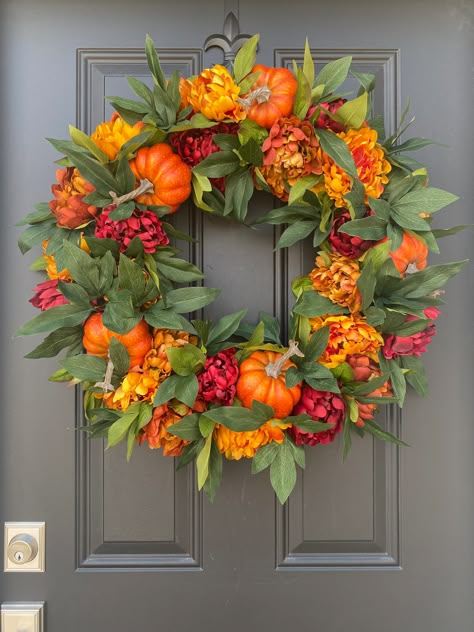 Pumpkin Patch Wreath with Peonies - TwoInspireYou, LLC Hanging Arrangements, Wreath Party, Fall Front Porch Decor Ideas, Front Porch Decor Ideas, Wreaths Fall, Fall Thanksgiving Wreaths, Floral Grapevine, Fall Front Porch Decor, Pretty Wreath