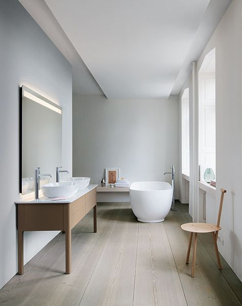 All you need is Luv: Duravit Luv Minimalist Bathroom Furniture, Serene Bathroom, Bathroom Design Trends, Bad Inspiration, Bathtub Design, Bathroom Images, Minimalist Bathroom, Bathroom Basin, Philippe Starck