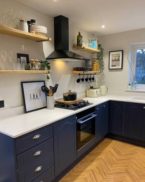 Kitchen Without Wall Units, Kitchen Without Wall Cabinets, Kitchen Inspirations White, Black Shaker Kitchen, Scaffold Board Shelves, Kitchen Unit Designs, Metro White, Kitchen Wall Shelves, Small Kitchen Layouts