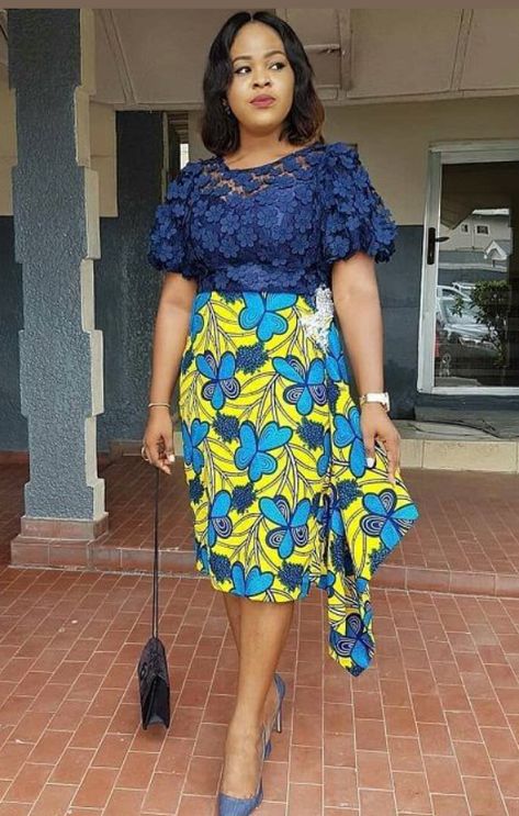 Ankara Asoebi Styles, Ankara Asoebi, Combination Fashion, Lace Gown Styles, African Dresses Modern, Ankara Skirt, African Wear Dresses, Afrikaanse Mode, African Lace Dresses