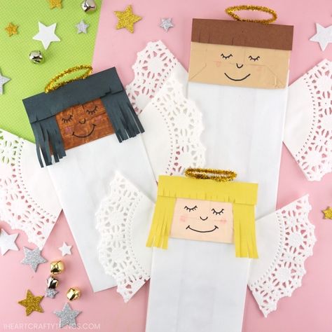 This gorgeous paper bag angel craft is incredibly easy to make and is a great Christmas nativity craft for kids. Along with making the traditional Santa Claus, Rudolph and Christmas tree crafts every year, we also Paper Bag Manger Scene, Christmas Sunday School Crafts, Nativity Craft, Cupcake Liner Crafts, Jesus Kids, Art Craft Ideas, Bible Crafts Sunday School, Elf Crafts, Paper Bag Crafts