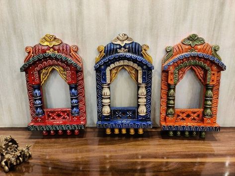 Jharokha Decor, Indian Wall Decor, Wooden Window Frames, Traditional Wall Decor, Paper Flower Decor, Tassels Decor, Rustic Wood Frame, Wooden Windows, Indian Folk Art