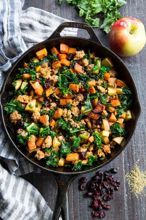 This sweet potato paleo breakfast hash is loaded with flavor, filling, nourishing, with the perfect sweet/savory balance.   Pan fried sweet potatoes are cooked with seasoned ground meat, greens, apples and cranberries for a delicious Whole30 and Paleo breakfast without the eggs! Pan Fried Sweet Potatoes, Sweet Potato Paleo, Fried Sweet Potatoes, Sweet Potato Breakfast Hash, Paleo Running Momma, Egg Free Breakfast, Aip Breakfast, Sweet Potato And Apple, Whole 30 Breakfast