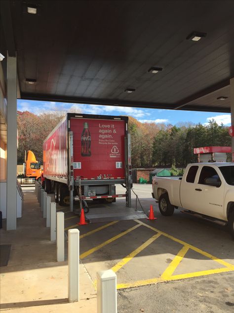 Speedway Gas Station, Coca Cola Pictures, Gas Station, Coca Cola, Trucks