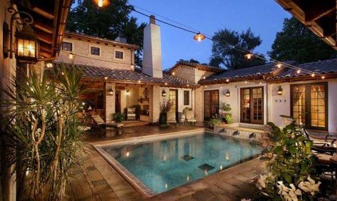 Florida House Plans Courtyard Pool Style - House Plans | #177553 Spanish Style House Plans, U Shaped House Plans, U Shaped Houses, Mediterranean Pool, Arizona Backyard, Courtyard Pool, Hacienda Style Homes, Spanish Mediterranean, Pool House Plans