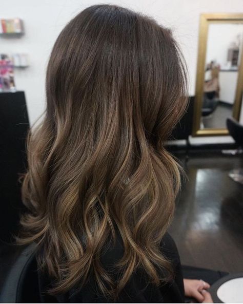 pinterest: chandlerjocleve instagram: chandlercleveland Textured And Layered Hair, Subtle Partial Highlights For Brunettes, Subtle Ombre Hair, Subtle Brown Balayage, Subtle Balayage Brunette, Subtle Curls, Babylights Brunette, Partial Balayage, Hair Doos