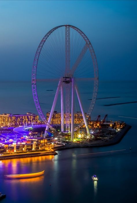 Dubai Eye - largest ferris wheel in the world Dubai Eye Ferris Wheels, Dubai Ferris Wheel, Dubai Eye, Wheel Aesthetic, Ain Dubai, Best Hotels In Dubai, Dubai Holiday, Dubai Photography, Desert Resort