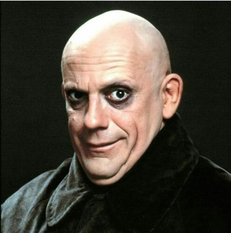 Uncle Fester.... Christopher Lloyd   The Addams Family Uncle Fester Costume, Adams Family Costume, Fester Addams, Family Costumes For 3, Addams Family Characters, Uncle Fester, Addams Family Musical, Addams Family Movie, Addams Familie