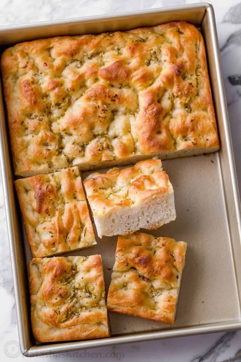 Focaccia Bread Recipe Focaccia Rolls, Easy Focaccia Bread Recipe, Homemade Focaccia, Bread Recipe Video, Foccacia Bread, Focaccia Bread Recipe, Best Pizza Dough, Focaccia Recipe, Focaccia Bread