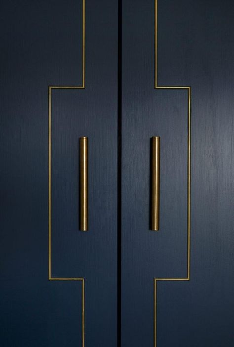 Unique Door Handles, Copper Bedroom, Visual Gallery, Modern Cupboard, Door Handle Design, Modern Cupboard Design, Wardrobe Door Designs, Christmas Decorating Ideas, Wardrobe Designs