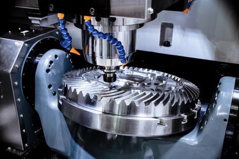 A modern cnc milling machine makes a lar... | Premium Photo #Freepik #photo #business #technology #work #metal Turning Machine, Cnc Manufacturing, Cnc Milling Machine, Milling Machines, Cnc Lathe, Drilling Machine, Rapid Prototyping, Cnc Machining, Cnc Mill