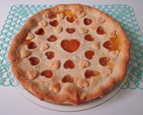 peachy heart pie by artgoodieshome, via Flickr Bakery Snacks, Pie Aesthetic, Cottage Bakery, Pastel Cupcakes, Soft Things, Think Food, Julia Child, Aesthetic Pics, Cute Desserts