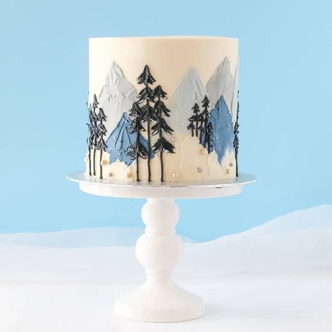 Mountain Cake, Cakes Design, Mountain Lover, Buttercream Cakes, Winter Mountain, Snowy Winter, Winter Scene, Christmas Wedding, Winter Scenes