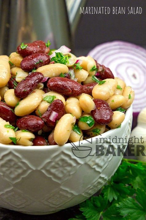 Great garlicky salad Mixed Bean Salad Recipes, Marinated Bean Salad, Marinated Beans, Marinated Green Beans, Five Bean Salad, Four Bean Salad, White Bean Salad Recipes, Vegan Bean Salad, Salad Recipes With Bacon