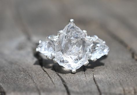 Natural Crystal Wedding Ring, Natural Cut Engagement Ring, Raw Stone Engagement Rings, 11th Anniversary Gifts, Crystal Engagement Rings, Natural Bohemian, Raw Diamond Engagement Rings, Doll Crib, Raw Crystal Ring