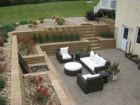 Sunken Front Yard, Sunken Patio Ideas Retaining Walls, Sunken Patio Retaining Walls, Basement Walkout Ideas Retaining Walls, Walkout Basement Retaining Wall, Sunken Patio Ideas, Sunken Backyard, Sunken Deck, Walkout Patio