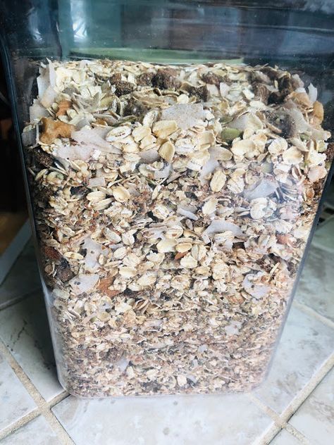 Dry Oatmeal Mixes, Dry Oatmeal Recipes, Oatmeal Mix Recipe, Oatmeal Mix Ins, Superfood Oatmeal, Diy Food Storage, Silicone Food Container, Sugar Free Oatmeal, Yummy Oatmeal