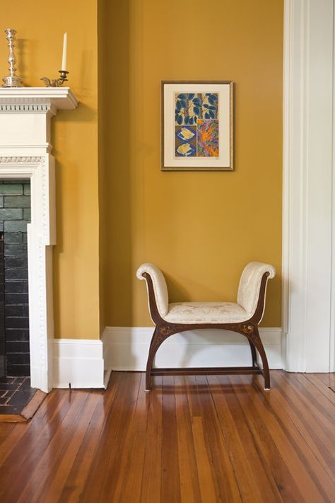 this is Anjou pear from Sherwin Williams. Mustard Living Rooms, Living Room India, Yellow Walls Living Room, Yellow Dining Room, Mustard Walls, Dining Room Paint Colors, Eclectic Dining Room, Eclectic Dining, Dining Room Paint