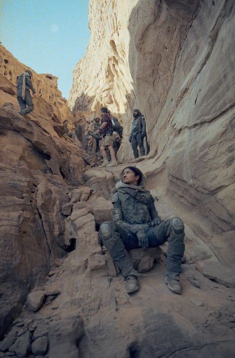 (1) Zendaya Updates on X: "Zendaya, Souheila Yacoub and Josh Brolin photographed by Greig Fraser on set of ‘DUNE: Part Two’. https://t.co/jRkmLTLm0Y" / X Zendaya On Set, Dune The Movie, Dune Part 2, Dune Film, Dune Part Two, One Step Beyond, Denis Villeneuve, I Love Cinema, Science Fiction Novels