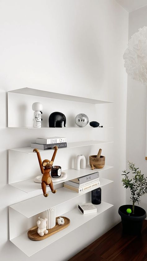 Botkyrka Ikea Shelf Wall Ikea, Ikea Shelf Decor Ideas, Modern Wall Shelf Design, Minimal Shelf Decor, Ikea Kitchen Shelves, Shelf Fillers, Minimalist Shelves Decor, Minimalist Shelving, Ikea Wall Shelves