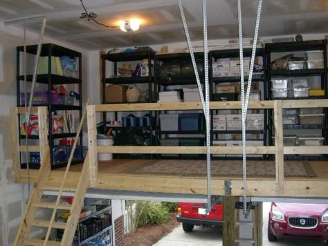 Make the most of your garage with these garage loft ideas! Garage Halloween, Garage Solutions, Plan Garage, Garage Floor Paint, Loft Plan, Garage Attic, Garage Organizing, Overhead Garage Storage, Garage Loft