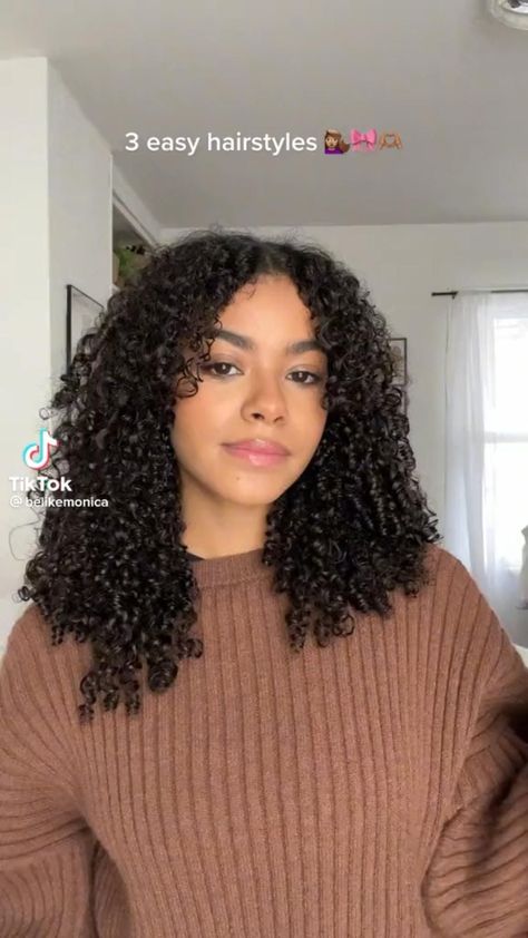 Effortless Elegance: Layered Curly Haircut for Bouncy Curls Tutorial ✂️" Pinterest Description: Dive into the world of gorgeous curls with our expert tutorial on achieving the perfect layered curly haircut! Whether you have natural curls or want to add some texture to your straight hair, we've got you covered. Learn the tips and tricks to make your curls pop with bouncy vitality. Don't miss out - pin this for later and follow us for more haircare inspiration. #CurlyHaircut #LayeredCurls #Curly Twist Out On Curly Hair, Hair Styles 3c Curls, Curly Hairstyles For Layered Hair, Low Traction Hairstyles, Natural Curly Hairstyles Half Up, Easy Curly Hairstyles With Bangs, Short Curly Hairstyles For Picture Day, First Day Of School Hairstyles Curly Hair, C3 Curly Hairstyles