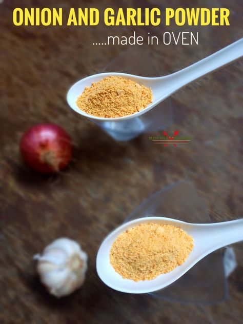 Homemade onion and garlic powder in oven Onion Powder Homemade Oven, Homemade Garlic Powder In Oven, Homemade Onion Powder In Oven, Homemade Garlic Powder, Onion Powder Homemade, Onion Powder Recipe, Dried Vegetables, Powder Recipe, Homemade Spices