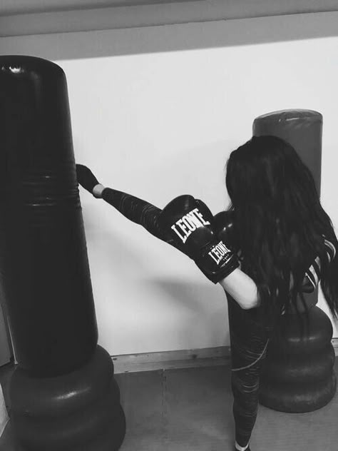 Boxing, Long Hair, We Heart It, Wattpad, Black And White, Hair, White, Black