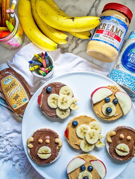 Animal Face Chocolate and Peanut Butter Rice Cakes | Lemons and Basil Kid Meals, Rice Cake Recipes, School Breakfast, Chocolate And Peanut Butter, Nutter Butter, Interesting Recipes, Butter Rice, Mood Food, Butter Spread