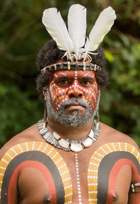 Aboriginal Face Paint, Aboriginal Clothing, Cairns City, Australian Aboriginals, Cultural Dress, Australian People, Indigenous Knowledge, Australian Clothing, Aboriginal Culture