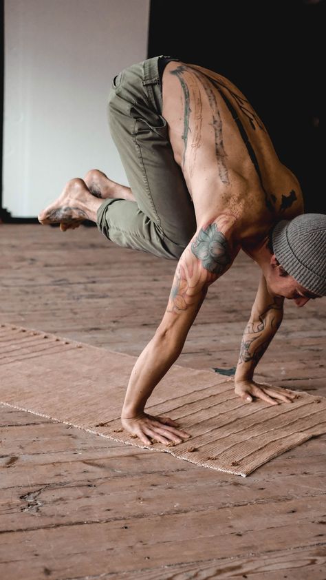 Who’d like to see our Honest Yoga Mat return? We need to see the support in order to bring it back 🌱 Mens Yoga Aesthetic, Yoga Man Aesthetic, Yoga Aesthetic Men, Man Yoga, Male Yoga, Mens Yoga, Male Pose, Yoga Men, Men Yoga