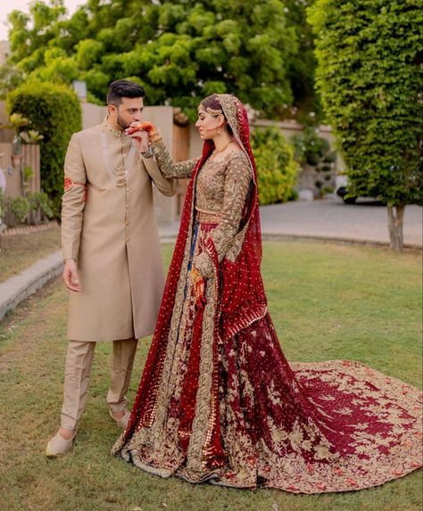 Kiss On Hand, Indian Groom Wear Wedding, Nikah Poses, Reception Photoshoot, Ayeza Danish, Walima Bride, Wedding Matching Outfits, Grooms Outfit, Bride Groom Photoshoot