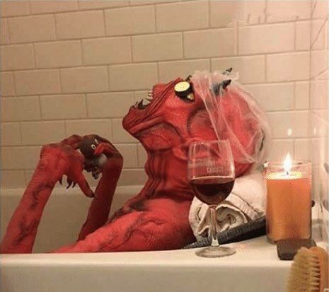 Lourdes on Twitter: "Me after a long day of pretending to like people… " Introvert Meme, Restaurant Humor, Introvert Humor, Dark Memes, Work Memes, Memes Br, Work Humor, Intj, Horror Story