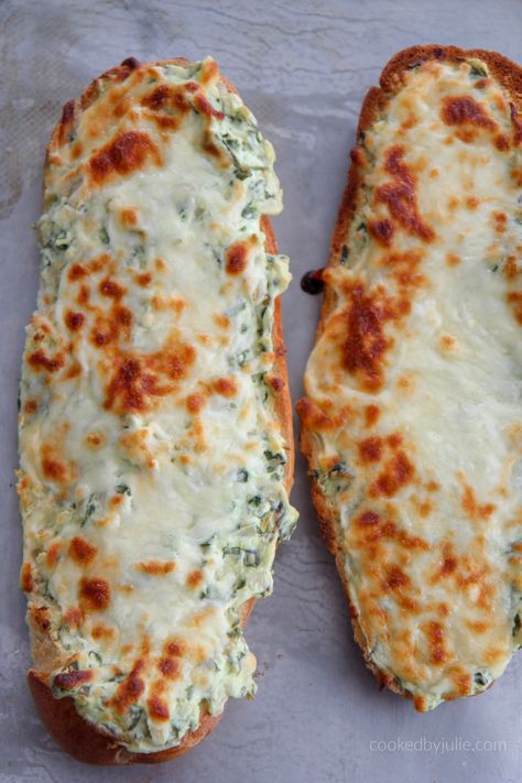 Spinach Artichoke Dip Bread, Artichoke Dip Bread, Baked Spinach Dip, Artichoke Bread, Bread With Cheese, Spinach Artichoke Dip Easy, Spinach Bread, Cheese Stuffed Mushrooms, Caramelized Onion Dip