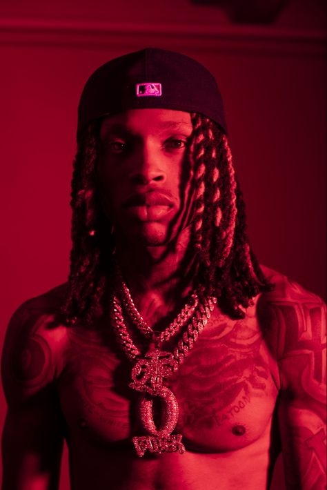 Rapers Wallpapers, King Von Live Wallpaper, Von Rapper, Rapper Pfp, King Von Rapper Aesthetic, Lowkey Rapper, King Pic, Image King, King Von