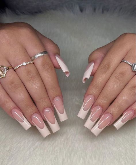 Long Nails Pink, Nails Tapered Square, Nails Pink Acrylic, Aqua Nails, Tapered Square Nails, French Tip Acrylic Nails, Simple Acrylic Nails, Casual Nails, Classy Acrylic Nails