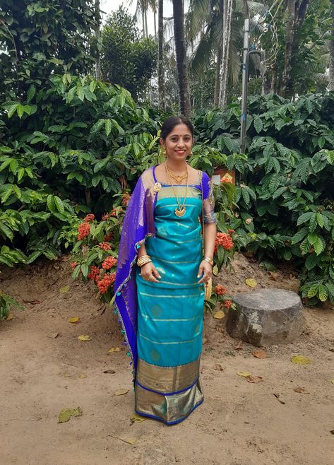 Coorg wedding. Coorgi saree. Coorgi Saree, Coorg Wedding, Ugly Hair Cuts, Coorg Travel, Travel Outfits Women, Saree Outfit, Best Travel Clothes, Airport Travel Outfits, Flight Outfit