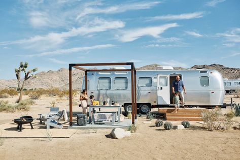 Airstream Camping, Quonset Hut, Round Pool, Cap Vert, California Destinations, Glamping Site, Catskill Mountains, Island Lake, California Desert