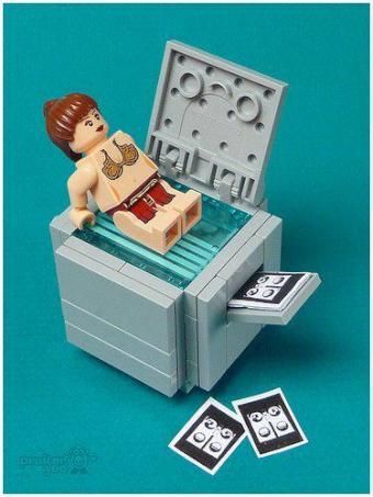 Lego Office, Lego Humor, Lego Girls, Lego Minifigs, Lego Man, Custom Lego, Lego Art, Baywatch, Stephen Hawking