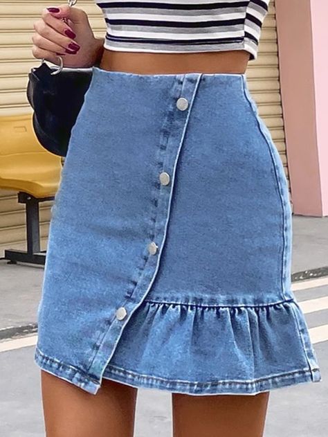 Denim Skirt Design, How To Make Skirt From Jeans, Denim Skirt Ideas, Denim Skirt Pattern, Fitted Denim Skirt, Denim Skirts Online, A Line Denim Skirt, Short Jean Skirt, Wrapped Skirt