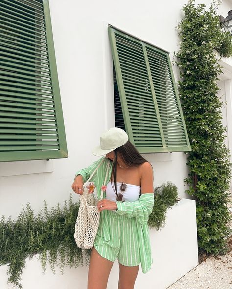 little miss always wearing a matching set 💚🌿 Girls Life, Fit Inspo, Little Miss, Fitness Inspo, Matching Sets, Summer Vibes, Cute Outfits, How To Wear, Clothes