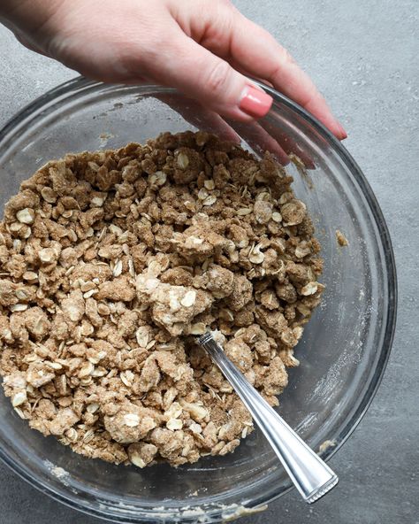 Oatmeal Crunch Topping, Oat Crisp Topping, Apple Crumble Topping Oats, Quick Crumble Topping, Oatmeal Crumble Topping Apple Crisp, Apple Pie Topping Crumble Oatmeal, Apple Pie Crumble Topping Oats, Crumble Topping Oats, Granola Crumble Topping