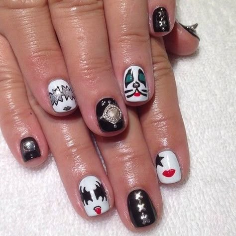 Kiss Band Nails, 80s Nails, Banda Kiss, Music Nails, Rock Nails, Band Nails, Kiss Nails, Nice Nails, Kiss Band