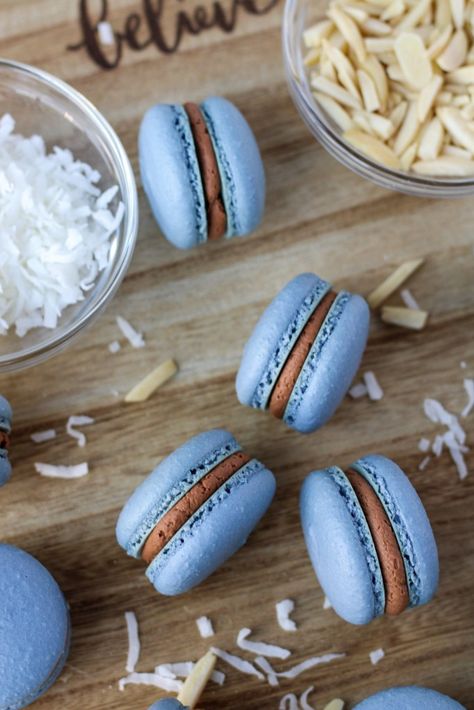 Almond Joy Macaroons, Coconut Ganache, Almond Macarons, Coconut Macaron, Macaron Fillings, French Macaroon Recipes, Chocolate Swiss Meringue Buttercream, Macaron Template, Macaron Recipes